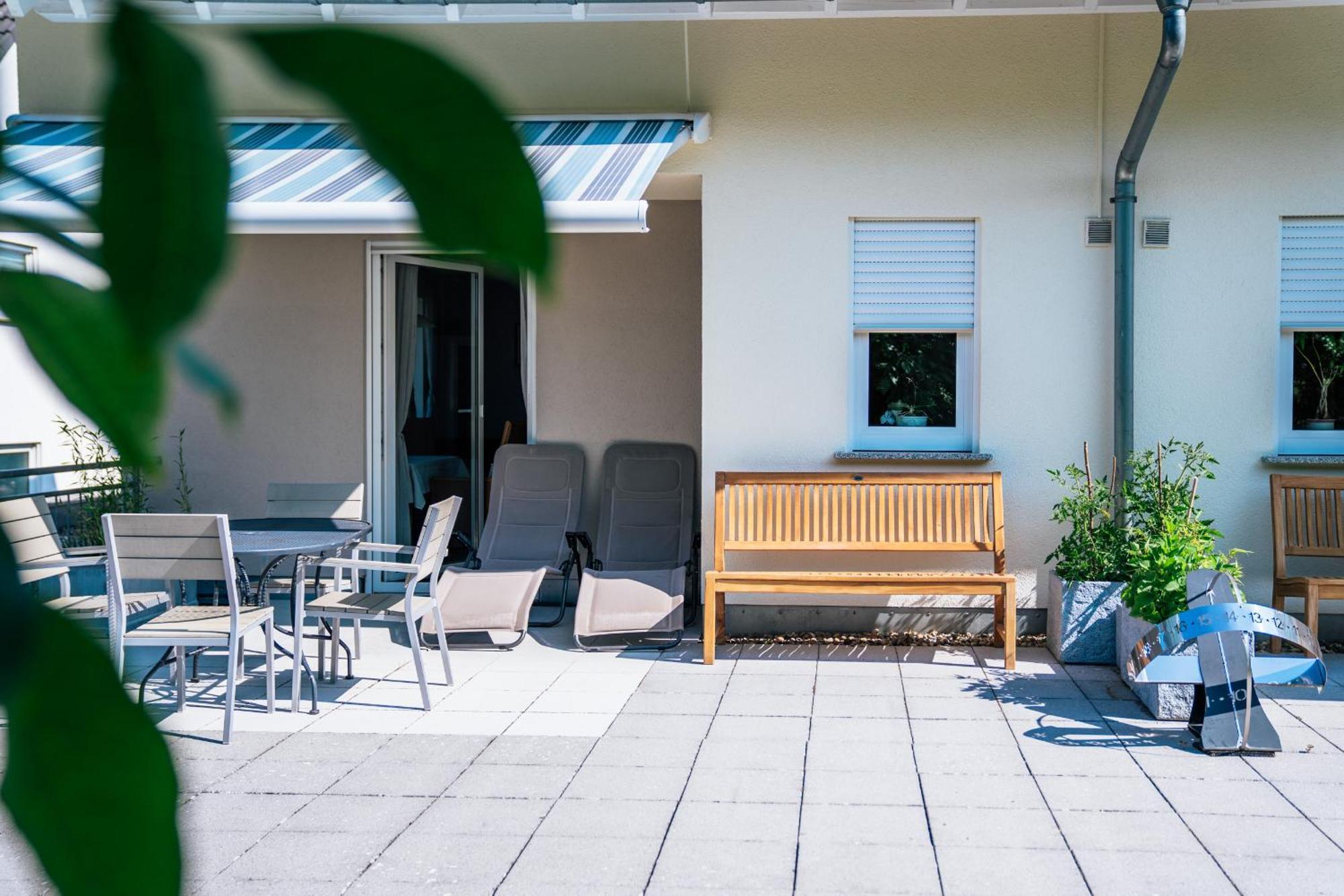 Ferienwohnung Feriendomizil&Weingut Roussel mit Restaurant La Bonne Adresse Bernkastel-Kues Exterior foto